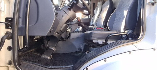 Imagem 18 de 25 de Ford Cargo 2429 6x2 C-2429 6x2