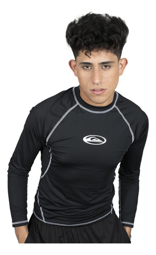 Remera Quiksilver Saturn Protection Hombre Moda Negro