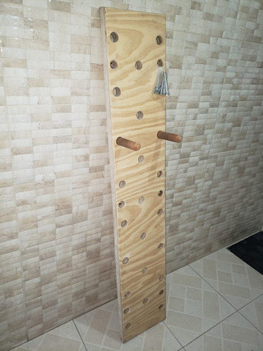 Peg Board Crossfit 160 Cm X 30cm X 45 Cm
