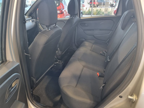 Imagen 10 de 19 de Renault Oroch Zen 1.6 2023 0km