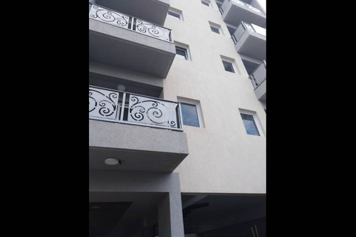 Imagen 5 de 14 de Departamento En Venta En Ciudadela