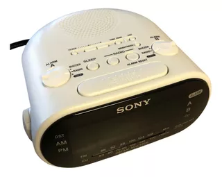 Radio Reloj Sony Icf- C318 Y A