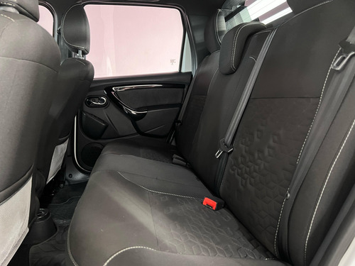 Renault Duster Oroch 2.0 Outsider Plus