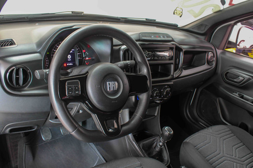 Fiat Strada 1.3 Freedom Cab. Dupla Flex 4p