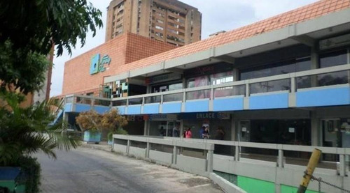Imagen 2 de 4 de Local En Venta En El Centro Comercial Maracay Plaza Andrews Rivero 04124958888