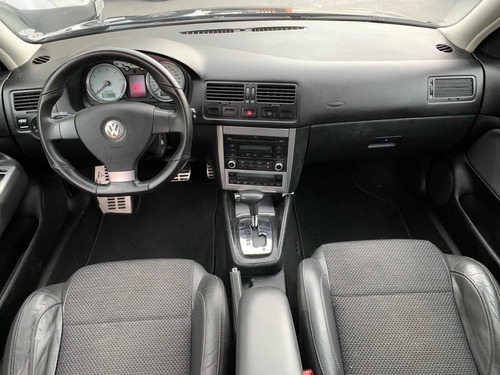 Volkswagen Golf 2.0 Black Edition Total Flex 5p 2011