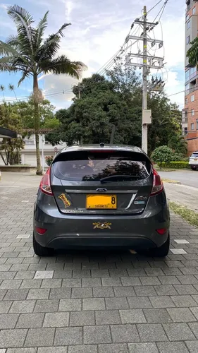 Ford Fiesta 1.6 Hatchback Titanium