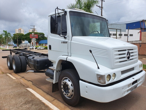 Mercedes-benz 1620