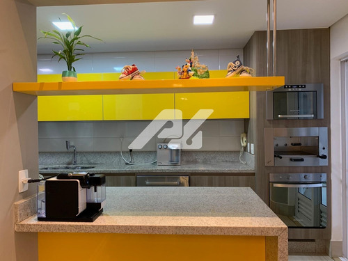 Apartamento À Venda Em Cambuí - Ap010568