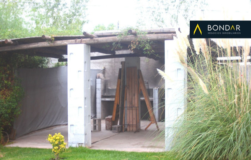 Imagen 18 de 19 de Departamento En Venta De 2 Dormitorios C/ Cochera En Guaymallén