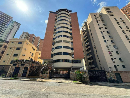 Se Alquila Apartamento En Urb. El Bosque