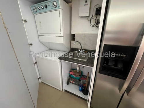 En Alquiler Apartamento Amoblado En La Tahona. Ys12522142