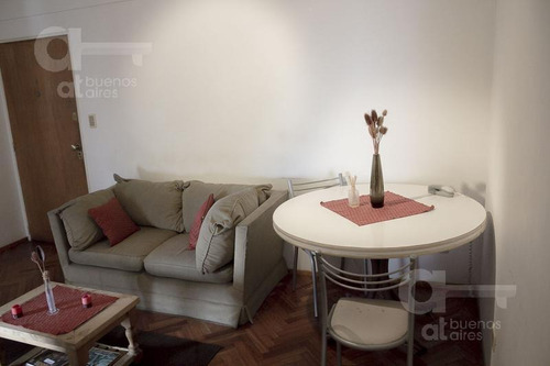 San Telmo, Departamento 2 Ambientes- Ideal Estudiantes- Alquiler Temporario Sin Garantía!