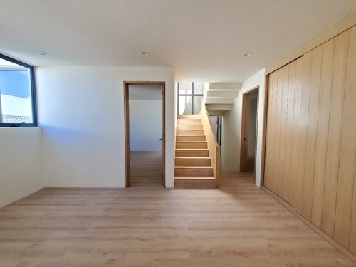 Casa Nueva En Venta Dentro De Condominio En Guadalajara