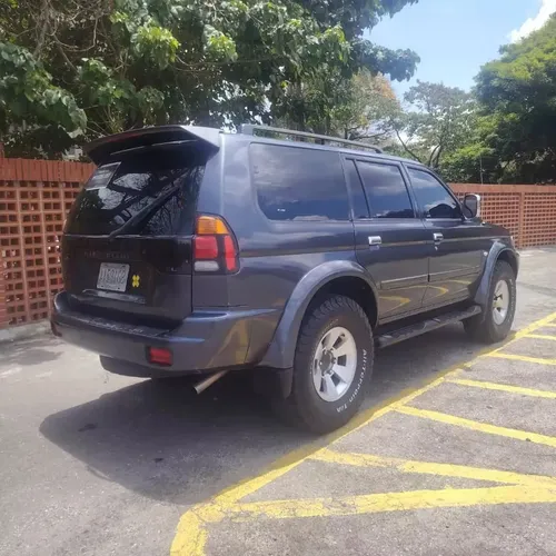 Mitsubishi Montero Sport