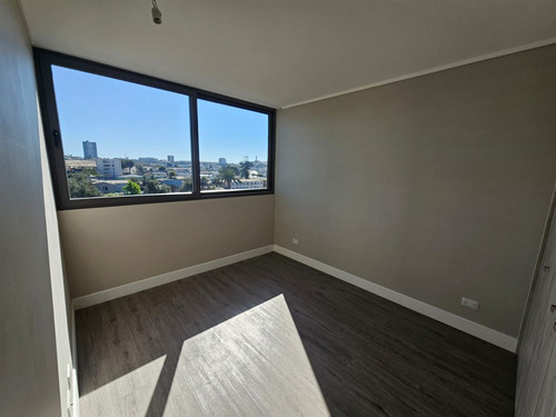 Departamento En Arriendo De 1 Dorm. Y 1 Baño, En Coquimbo