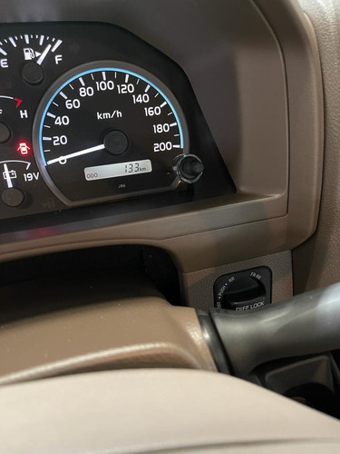 Imagen 12 de 12 de Toyota Macho Pick Up Hembra Land Cruiser Sincronico 4x4