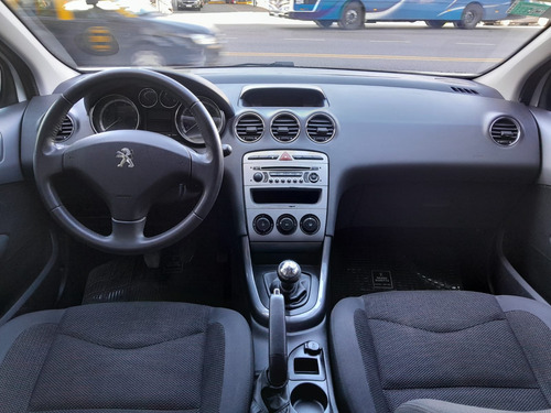 Peugeot 408 2.0 Allure 143cv