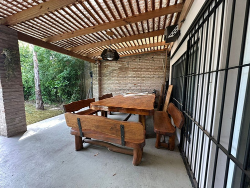 Venta Casa 4 Amb Pilar Permuta Pileta Jardin