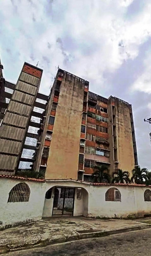 Venta De Apartamento Resid. La Arboleda, Parque Valencia