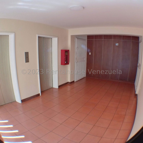 Apartamento En Alquiler Chuao #24-27205 K.f