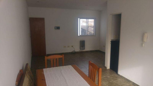 Imagen 4 de 8 de Departamento Monoambiente. | Calle 67