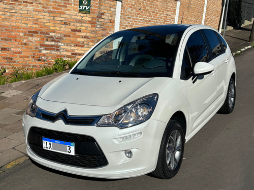 Citroën C3 1.2 PURE TECH FLEX ATTRACTION MANUAL