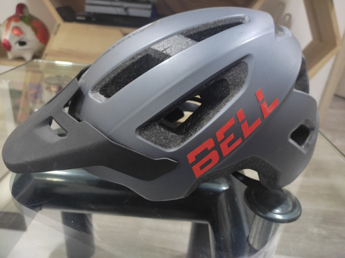 Casco Bell Bicicleta (usado)