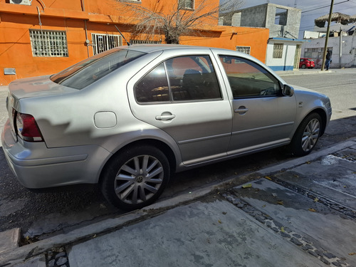 Volkswagen Jetta 2.0 At