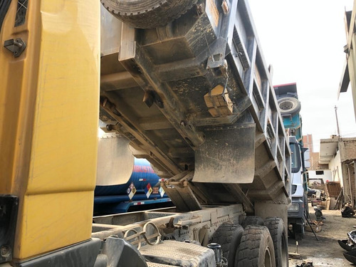 Imagen 3 de 15 de Venta De Volquete Mercedes Benz Actros 3344