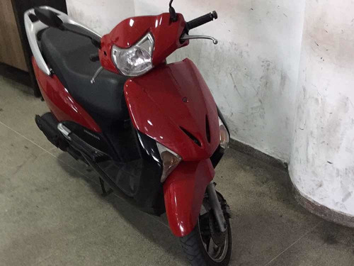 Imagem 2 de 6 de Honda Lead 110