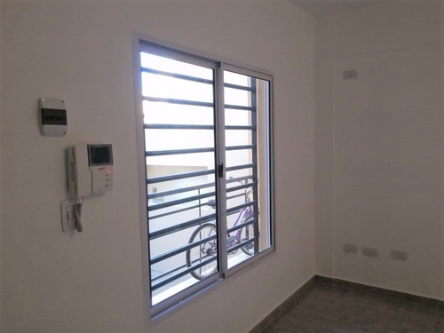 Imagen 3 de 10 de Venta - Depto 1 Amb 23 M² - Potosi 1975 - Caseros