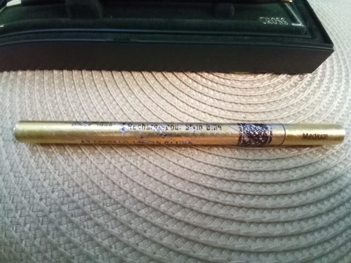 Imagem 6 de 6 de Caneta Cross Ladies Preta Com Detalhes Ouro 14k + Carga Orig