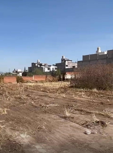Terreno De 1934.35 Metros 2 Servicios Y Pagos Al Corriente