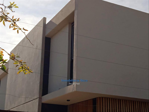 Alquiler Casa A Estrenar Prox A Portones $ 35.000