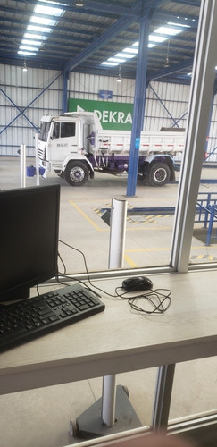 Imagen 2 de 5 de Retiro De Escombros Camion Tolva 8 M2