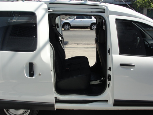 Imagen 15 de 20 de Renault Kangoo Ii Express Confort 5a 1,6 Sce Con Gnc 2020