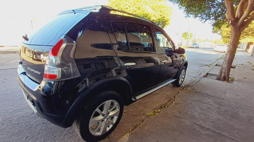 Renault Sandero Stepway 1.6 Dynamique 105cv