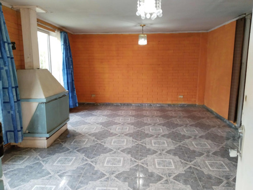 Venta Casa En Barrio Residencial Cerca Metro Elisa Correa