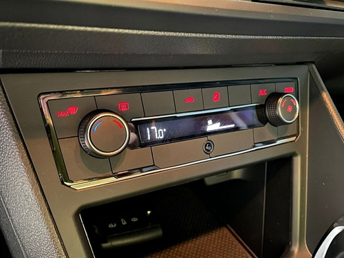 Imagem 8 de 15 de Volkswagen Nivus 1.0 200 Tsi Total Flex Highline Automático