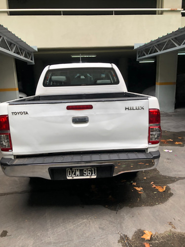 Toyota Hilux 4x2 C/d Dx Pack Electrico 2.5 Tdi-h3