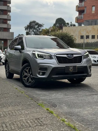 Subaru Forester 2.0 Xt
