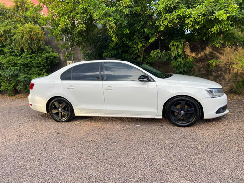 Volkswagen Vento 2.5 Luxury 170cv