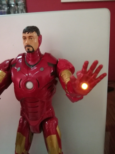 Iron Man Hasbro 2007 Con Luz Y Sonido 12 Pulgadas (Usado)