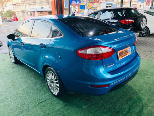 Ford Fiesta 1.6 TITANIUM HATCH 16V FLEX 4P AUTOMÁTICO