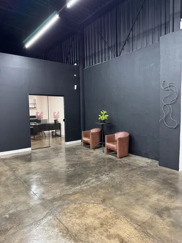 Passa-se O Ponto Comercial Loja Montada - Oportunidade!