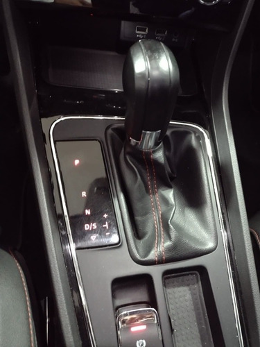 Imagen 5 de 13 de Seat Leon 2018 1.4 Fr T 150 Hp Dsg