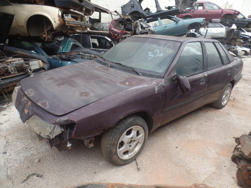 Imagem 1 de 3 de Daewoo Espero Sucata Somente Para Retirada De Peças