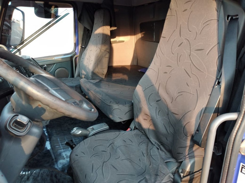 Imagem 2 de 6 de Volvo Fh 540 6x4