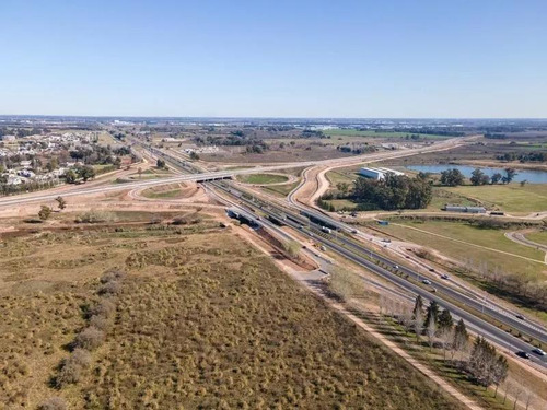 Terreno En Venta - 705mts2 - Aluen, Tristán De Suarez
